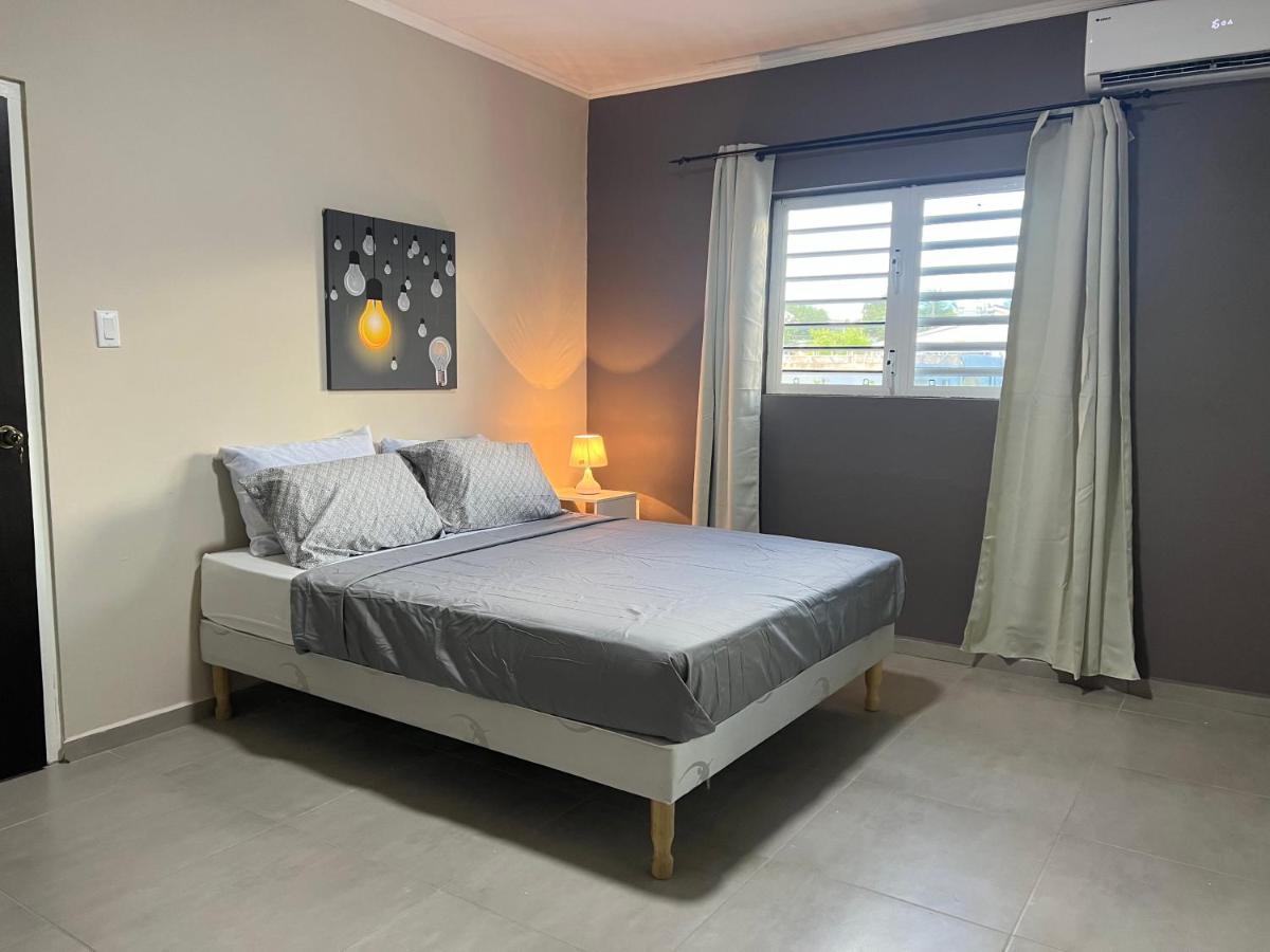 Cataleya Apartments Near Airport Willemstad Exterior photo
